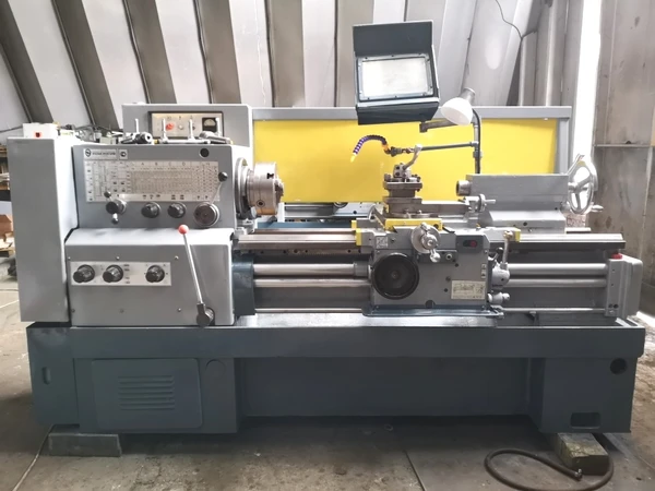 Фото 16К20 СТАНОК токарный 2000г из НИИ с ОСНАСТКОЙ