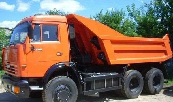 Фото Вывоз мусора, грунта, хлама. Погрузка спецтехникой