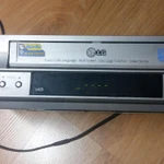 видеомагнитофон LG L425