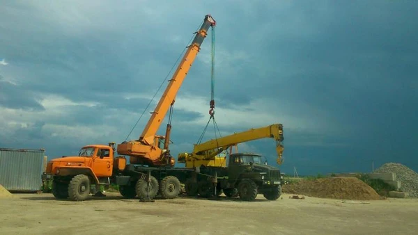 Фото Услуги автокрана Урал Вездеход.