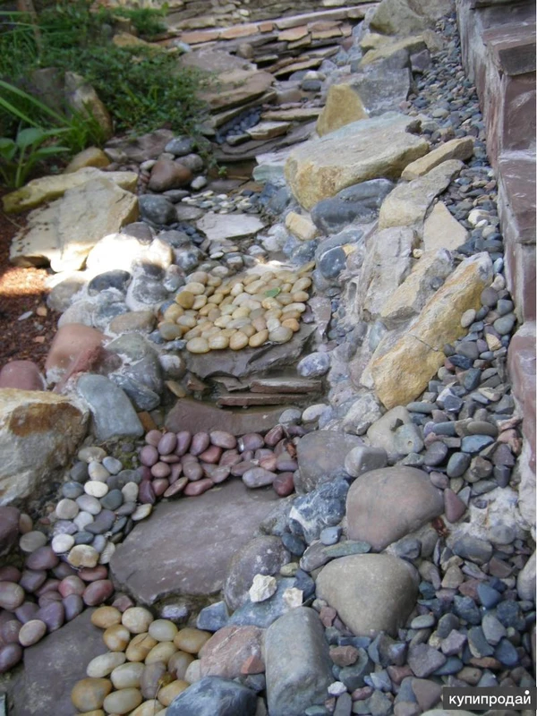 Фото Речной окатыш для ручьев и водоемов