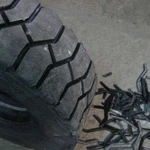 Нарезка протектора на цельнолитых колёсах