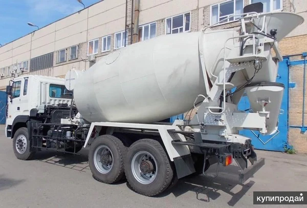 Фото Бетоновоз с насосом. Строительная техника компании. Эртиль.