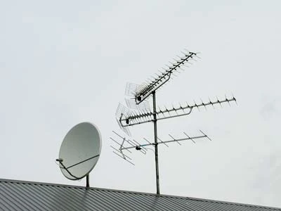 Фото Установка спутниковых и эфирных DVB-T2 антенн