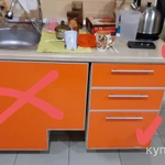 Фото №2 Кухонный гарнитур б/у с мойкой и эл.плитой.