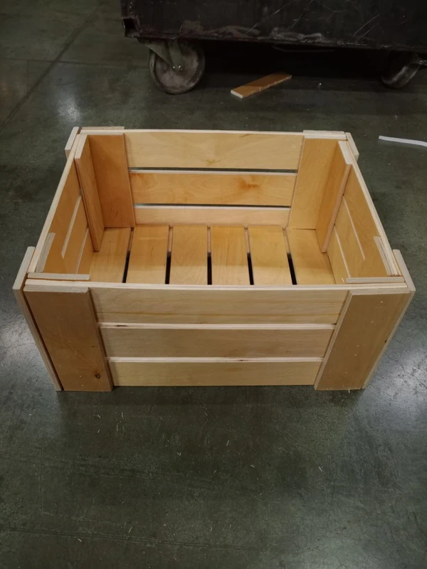 Фото Ящик деревянный для хранения