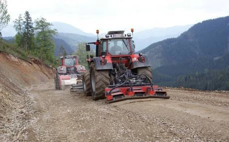 Фото Уплотнитель с вибрационной пластиной PTH Compactor