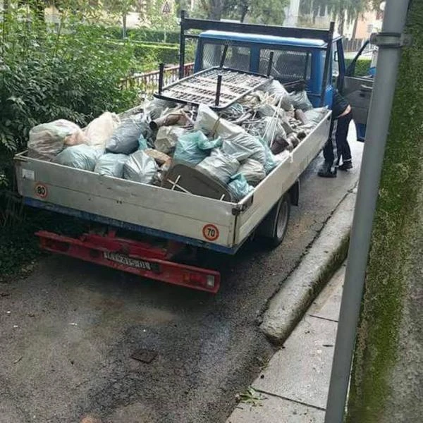 Фото Вывоз мусора газелью