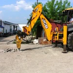 Аренда экскаватора погрузчика jcb с ковшом молотом и вилами