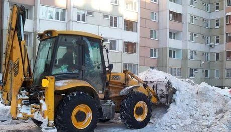 Фото Уборка снега (спецтехникой) в Выборге, Выборгском р-не