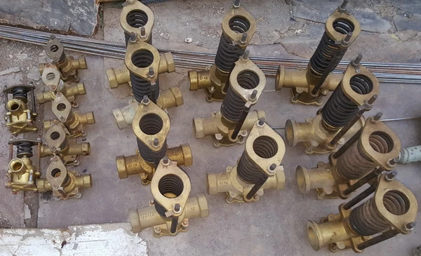 Фото Клапаны Регуляторы давления бронзовые 21б4бк ду25 ду50