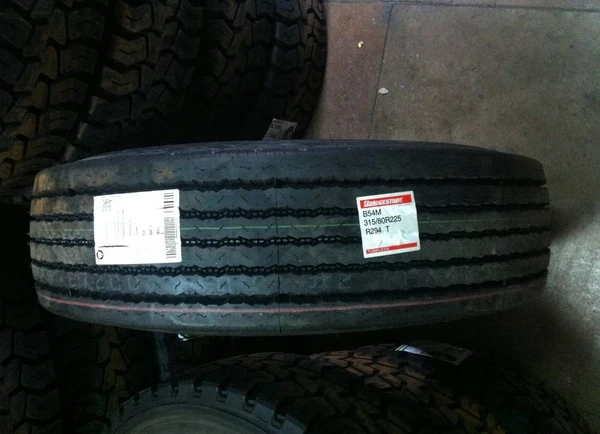 Фото Автошина Bridgestone R294 315/80R22.5