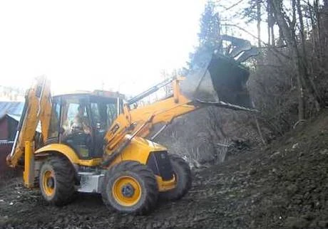 Фото Услуги экскаватора-погрузчика JCB 3CX SUPER