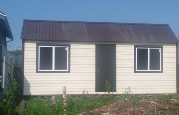 Фото бытовка жилая, вагончик для дачи.