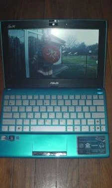 Фото Продам Нетбук Asus Eee PC 1011PX в отличном состоянии