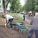 Земляные работы, копка траншей помощь на даче