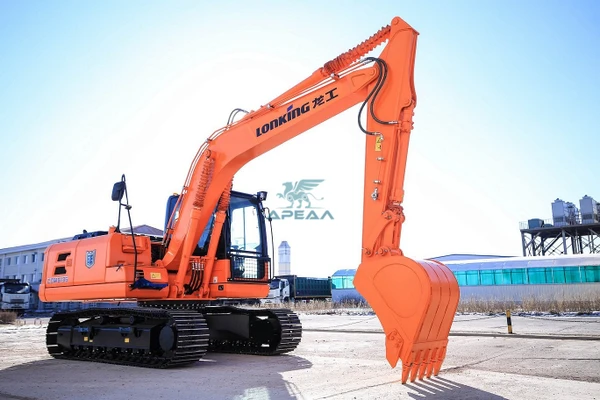 Фото Экскаватор Lonking CDM6135 / 13.5 т / 0.56 м³ / Cummins / 2025