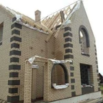 Строительство дома: кирпич, блоки
