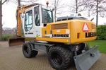 фото Аренда колёсного экскаватора Liebherr A900C