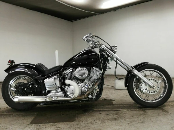 Фото Мотоцикл чоппер Yamaha Dragstar 1100 Classic рама VP13J гв 2003