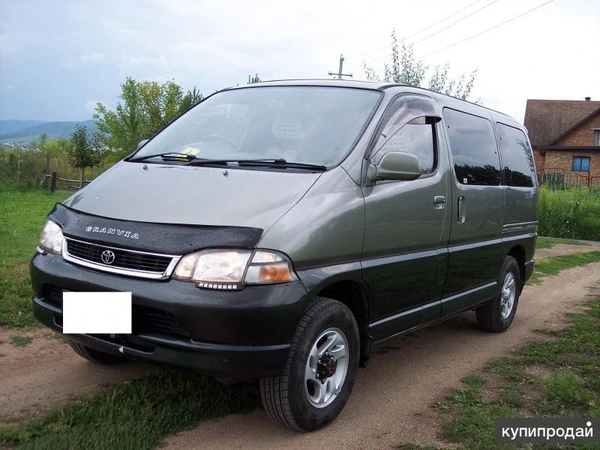 Фото Toyota Granvia, 1997