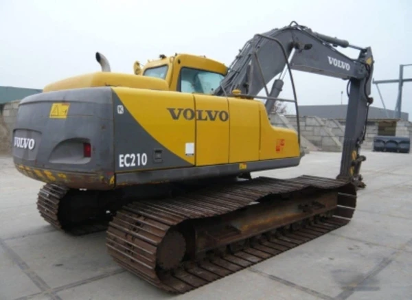 Фото Volvo EC210LC ― гусеничный экскаватор