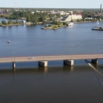 Фото №5 Водные прогулки на катере 