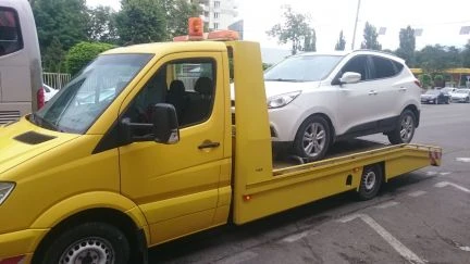 Фото Услуги эвакуатора