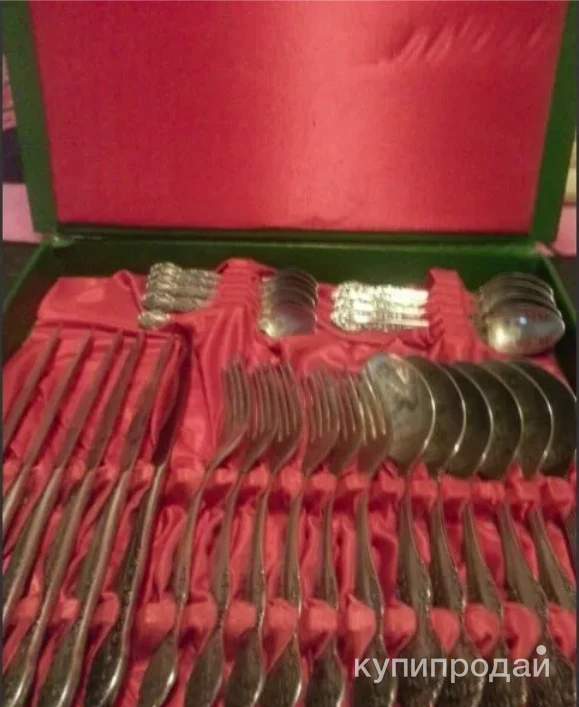 Фото Набор столовый "Новинка", пр-во СССР до 85гг