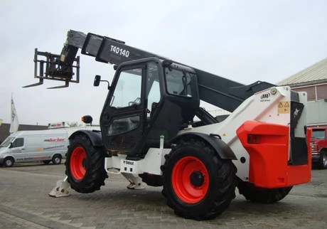 Фото Телескопический погрузчик Bobcat T40140