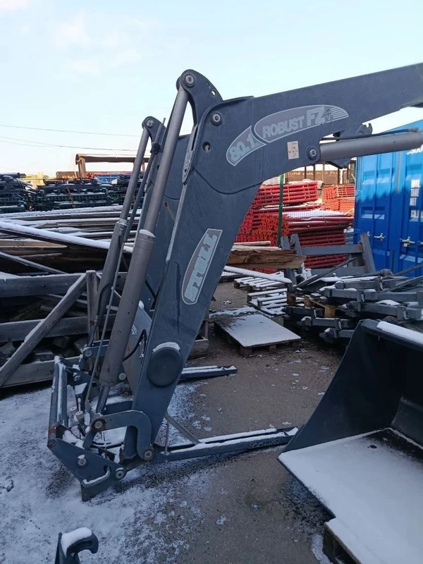 Фото Погрузчик STOLL Штолль Robust FZ 80.1 на трактор John Deere 7830 7930 навесной