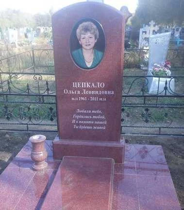 Фото Памятники, ограды, столы, лавки