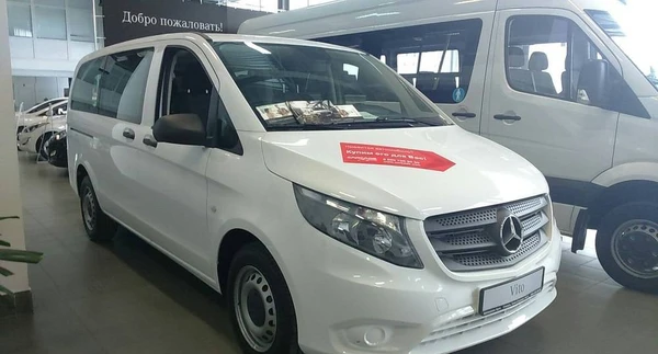 Фото Mercedes benz Vito 111CDI Tourer Pro