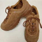 Фото №4 Кроссовки женские замшевые 37 размер