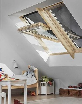 Фото Мансардные окна VELUX, GZL 1059, деревянное !