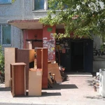 Вывоз мусора, хлама, старой мебели услуги грузчиков 