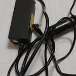 Фото №5 Зарядка для ноутбука , планшета