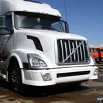 фото Решетка радиатора Volvo Вольво VNL 670