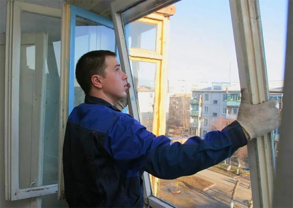 Фото Ремонт регулировка окон