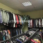 Фото №4 Продается хорошее помещение с отдельным входом на первом этаже торгового центра