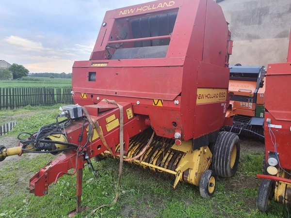 Фото Пресс-подборщик New Holland 650