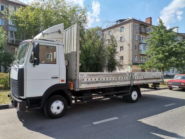 Фото Грузоперевозки