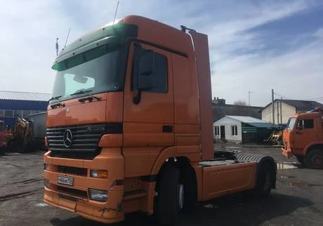 Фото Mercedes Actros 1846