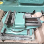 Фото №5 СТАНОК широкоуниверсальный фрезерный  6М82Ш из НИИ с ОСНАСТКОЙ