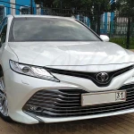 Прокат авто с водителем. Машина на свадьбу Toyota Camry V70 