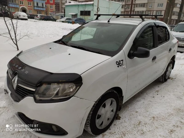 Фото Аренда автомобиля Renault Logan (2015г)