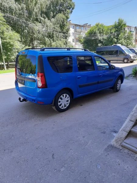 Фото Лада ларгус 