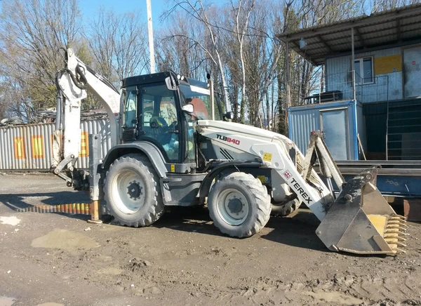 Фото Экскаватор погрузчик петушок аренда услуги