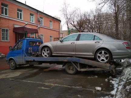 Фото Эвакуаторы