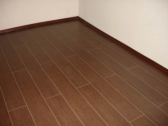 Фото Укладка ламината